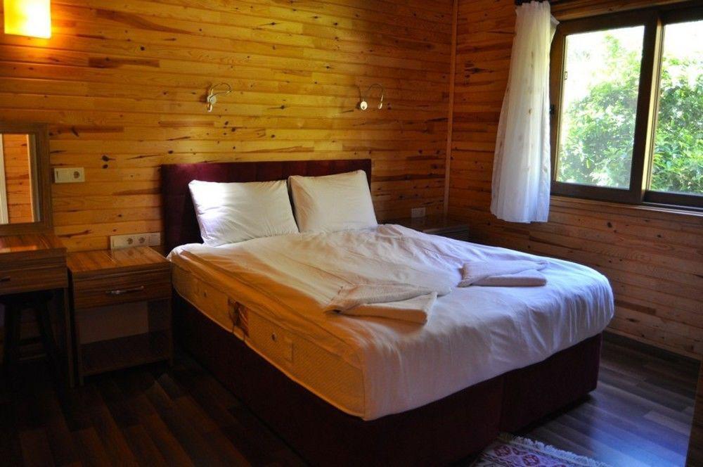 Azra Villas Çıralı Exteriör bild